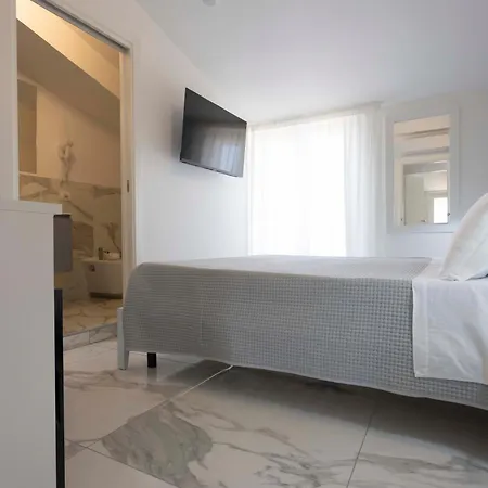 Loft Bed and Breakfast *