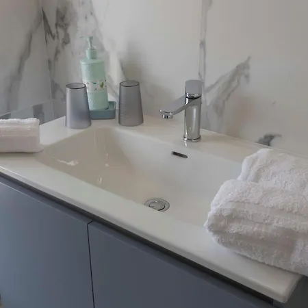 Bed & Breakfast Loft