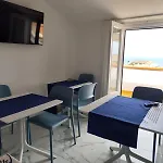 Bed & Breakfast Loft 3*