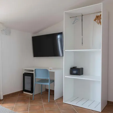 Loft Bed & Breakfast